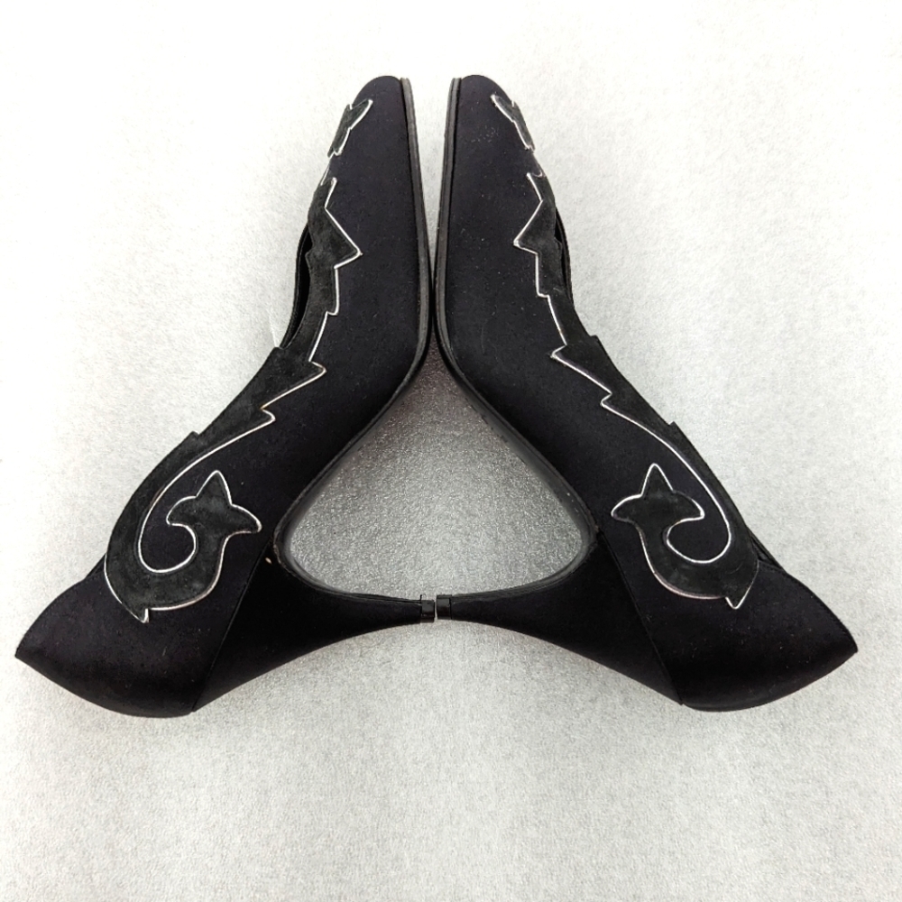 Vero Cuoio satin embroidery details heels for teens size 34 - Picture 2 of 10